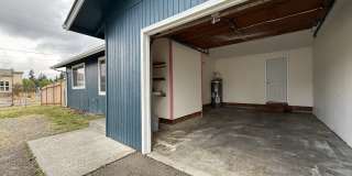 402 166th Street South Gallery 14