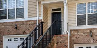 Fantastic Three Bedroom Townhouse in Charlotte Gallery 3