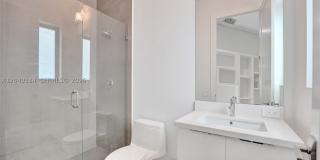 5742 Brookfield Cir E Gallery 15