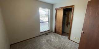 Spacious duplex in Norman available August 5 Gallery 7