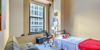 20 N STATE Street Gallery 15