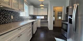 Now renting 4 bedroom House Gallery 4