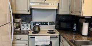 166  4th St West Gallery 11