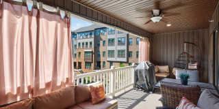 Luxurious 3 Bed 2.5 Bath Townhome In Beautiful Foster's Glen Gallery 31