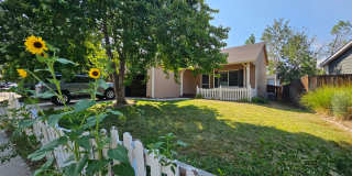 Lovely Split Level Ranch Home in Louisville Next To Open Space Gallery 1