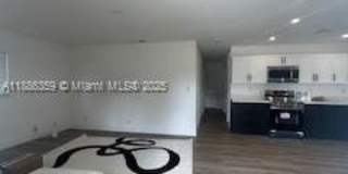 2201 NW 6th Ct Gallery 2