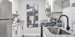 Lofts at North Hills Gallery 3