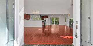 Bellevue Custom Built Home Gallery 4