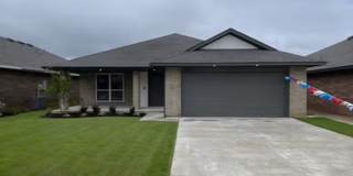 Stunning New Home - FIRST MONTH FREE! Gallery 1