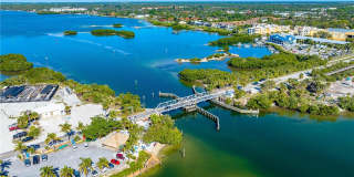 3929 WAYPOINT AVENUE Gallery 55