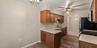 7254 GLEN HOLLOW CT #54/3 Gallery 18