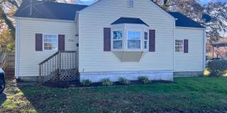 CHESAPEAKE - CUTE RENOVATED 3 BEDROOM COTTAGE Gallery 1