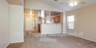 1517 W Lynne Ln Gallery 7