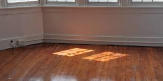 204 Main St Gallery 1