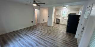 Cute 3 Bedroom, 1 Bathroom House on Sunset Hill! Gallery 10