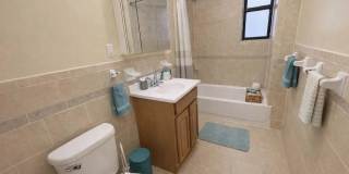 1489 Beach Avenue Gallery 3