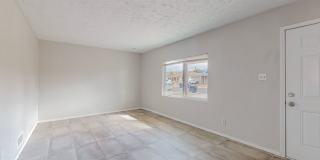 NE 2/BD 1/BA 1/CG HOME Gallery 30
