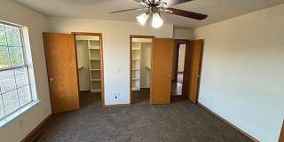 103 Husband Spacious Home for rent Gallery 12