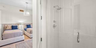 4924 Fisher Island Dr Gallery 26