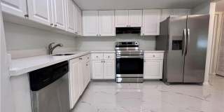 701 N Pine Island Road 303, Plantation, FL 33324 Gallery 3