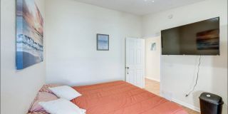 716 21st St Gallery 2