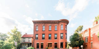 The Hamilton Gallery 8