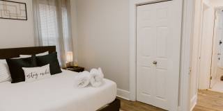 150 E Woodland St Gallery 10