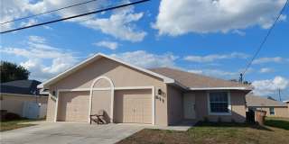 611 SE 5th Street Gallery 1