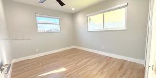 401 S Highland Dr # 0 Gallery 7