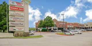 The Waylon Apartments & Townhomes Gallery 62