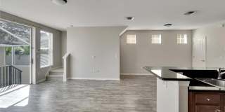 7322 S TRASK STREET Gallery 18