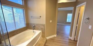 136 Serenade Court Gallery 25