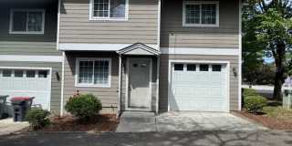 COMING SOON - 3 BEDROOM TOWNHOME W/ GARAGE- FRESH PAINT AND NEW FLOORING Gallery 1