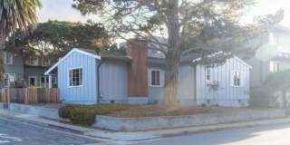 116 6th Street Gallery 1