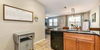 NICE TWO STORY HOME IN WEST ROSEVILLE! Gallery 20