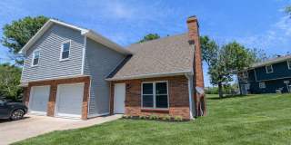 Spacious Southside Duplex Gallery 1