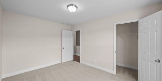 203 Macdonald Boulevard Gallery 25