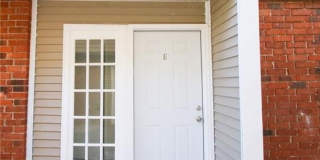 2916 IOWA Avenue Gallery 1