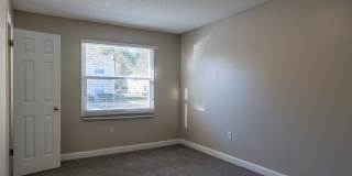 Creekwood Apartments Gallery 10