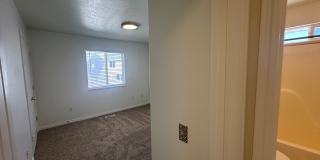 Freshly Painted, New Carpet Throughout - Home For Rent In Springville!!! Gallery 56