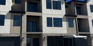Brand New Home with a Gorgeous View Gallery 1