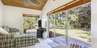 1329 Chippewa Street Gallery 3