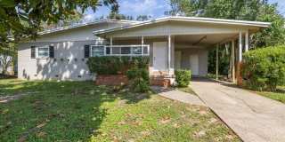 SPACIOUS 3 BEDROOM HOUSE NEAR FSU FOR AUGUST 2027 SPACIOUS 3 BEDROOM HOUSE NEAR FSU FOR AUGUST 2027 Gallery 1