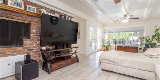 19308 Lemarsh Street Gallery 11