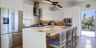 Luxury Furnished Home La Jolla with Ocean Views Gallery 8