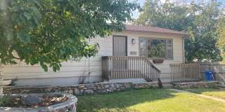 4 BED | 1.5 BATH | HOME | CARPORT | WEST Gallery 3