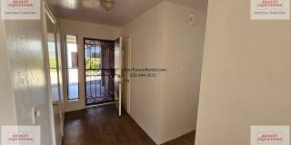 2 story Condo with 2 bedrooms a loft and 2 1/2 baths Gallery 14