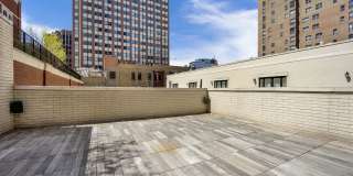 105 West Chestnut Street Gallery 27