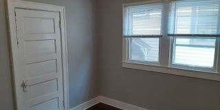 Nice 3BR/1BA house with Appliances Gallery 13