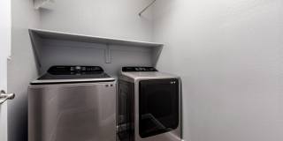 2313 W Straight Arrow Lane Gallery 30